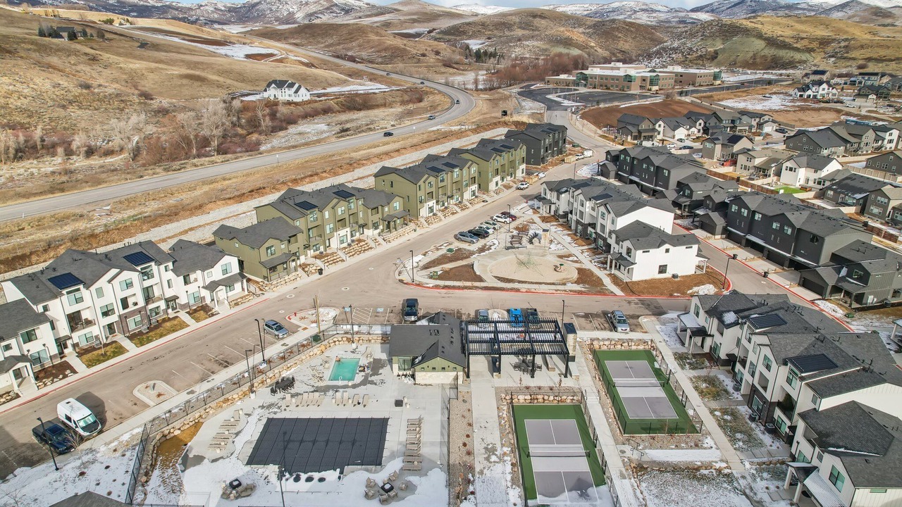 Photo of Outdoor in Mountain Green