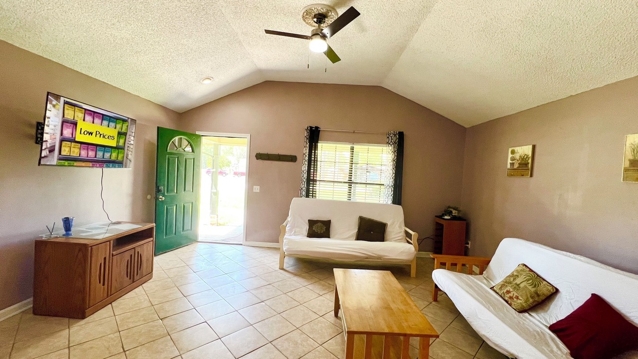 Photo of Livingroom in Kingsland