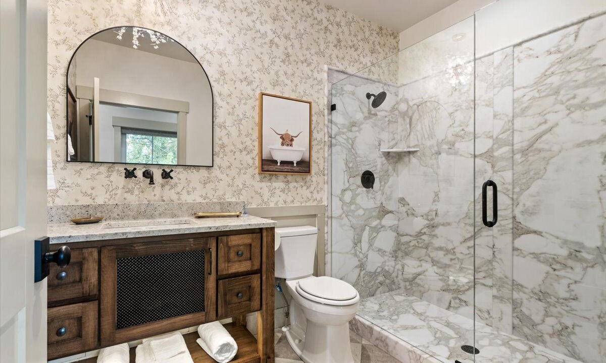 Photo of Bathroom in Midway