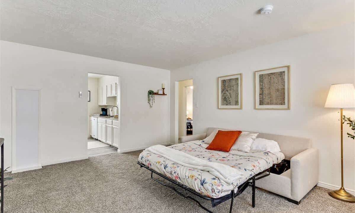 Photo of Bedroom in Bountiful