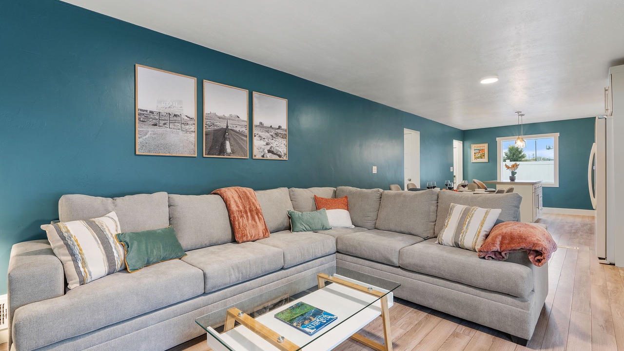 Photo of Livingroom in South Salt Lake