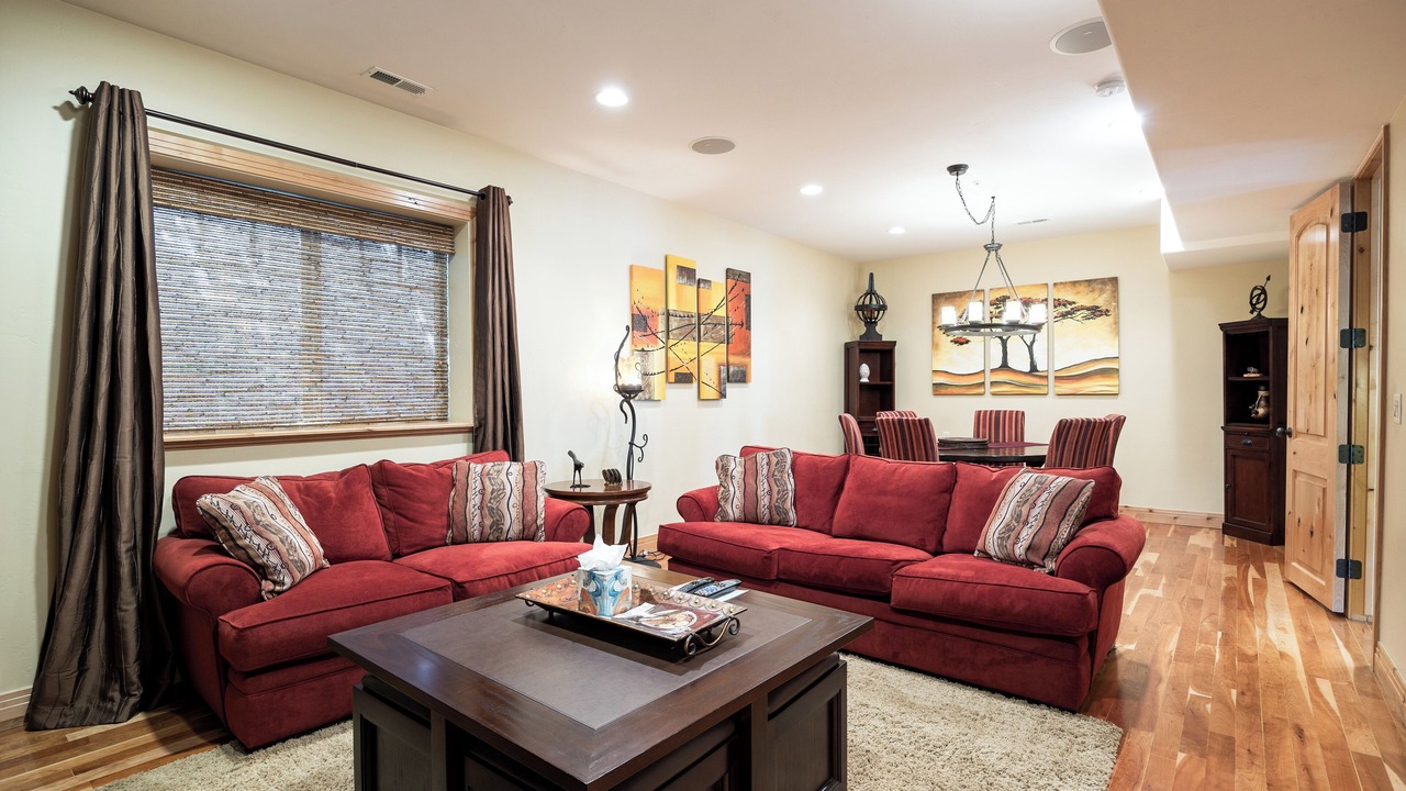 Photo of Livingroom in Canyon Links