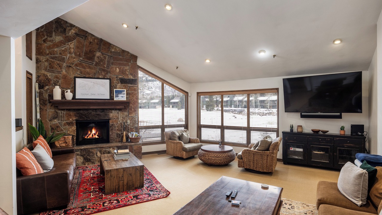 Photo of Livingroom in Deer Valley