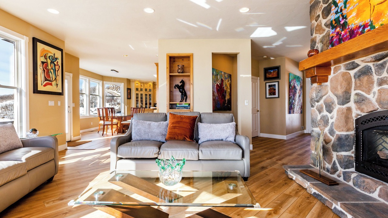 Photo of Bedroom in North Snyderville Basin