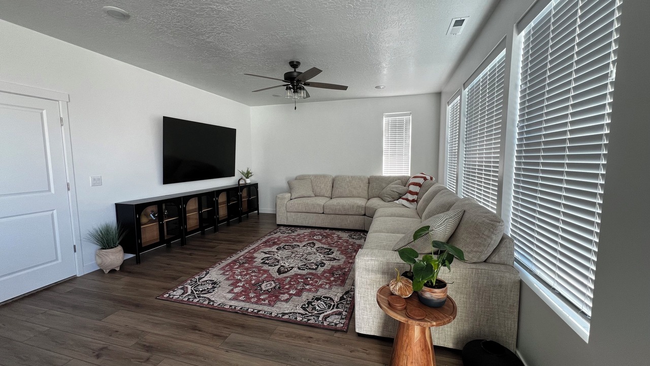 Photo of Livingroom in American Fork