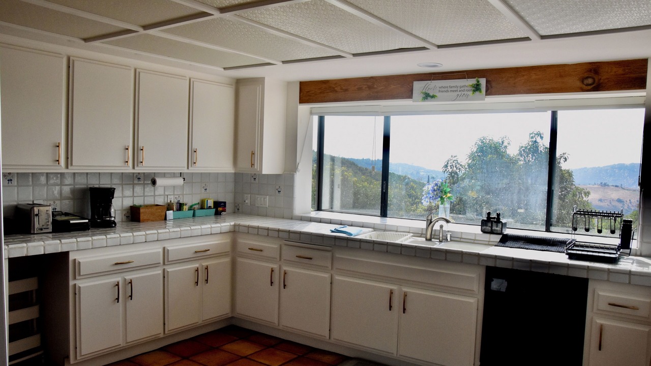 Photo of Kitchen in Valley Center