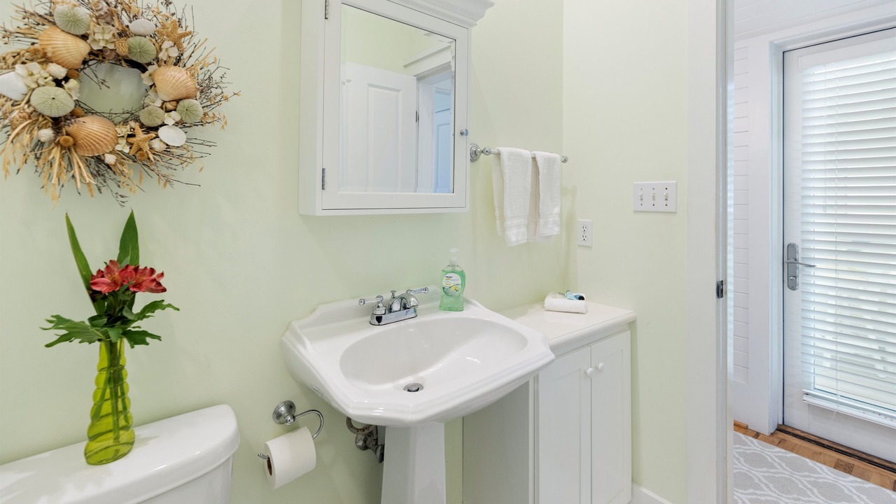 Photo of Bathroom in Sunnyside