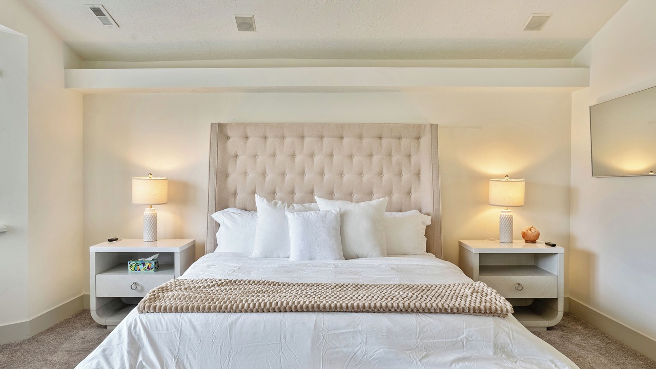 Photo of Bedroom in Cottonwood Heights