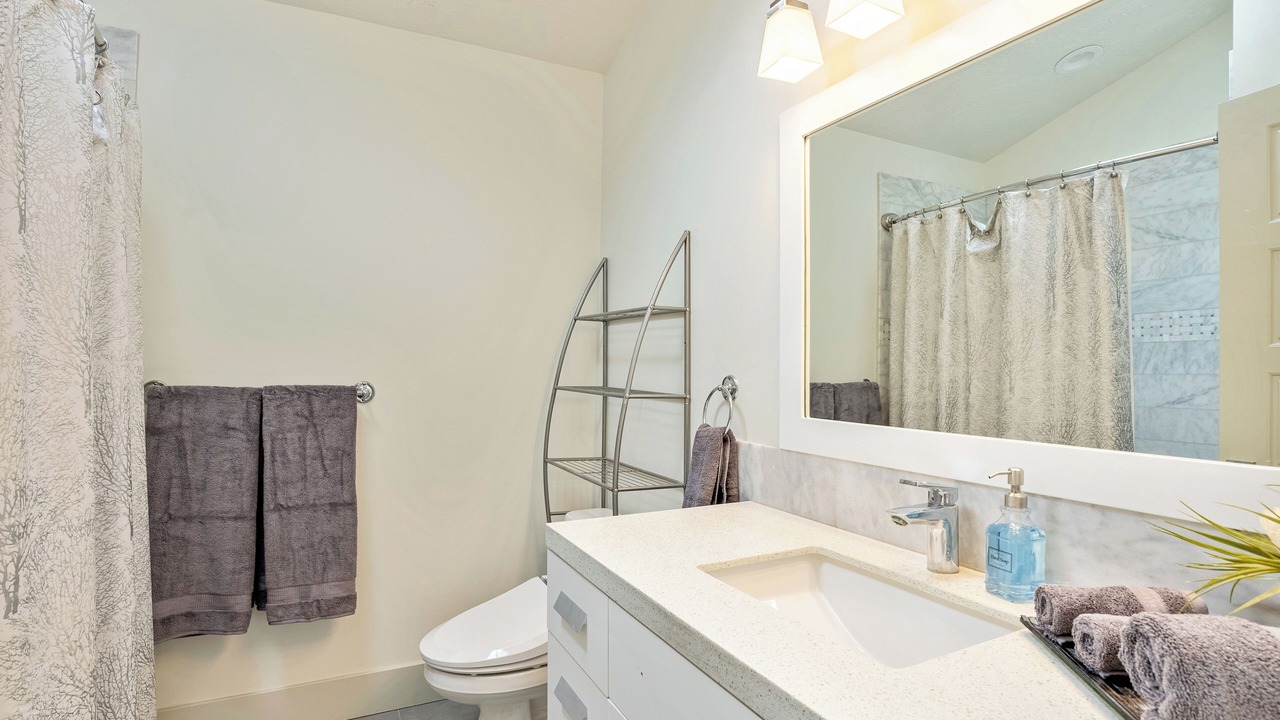 Photo of Bathroom in Cottonwood Heights