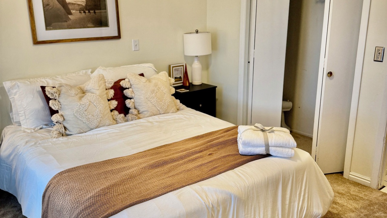 Photo of Bedroom in Holladay