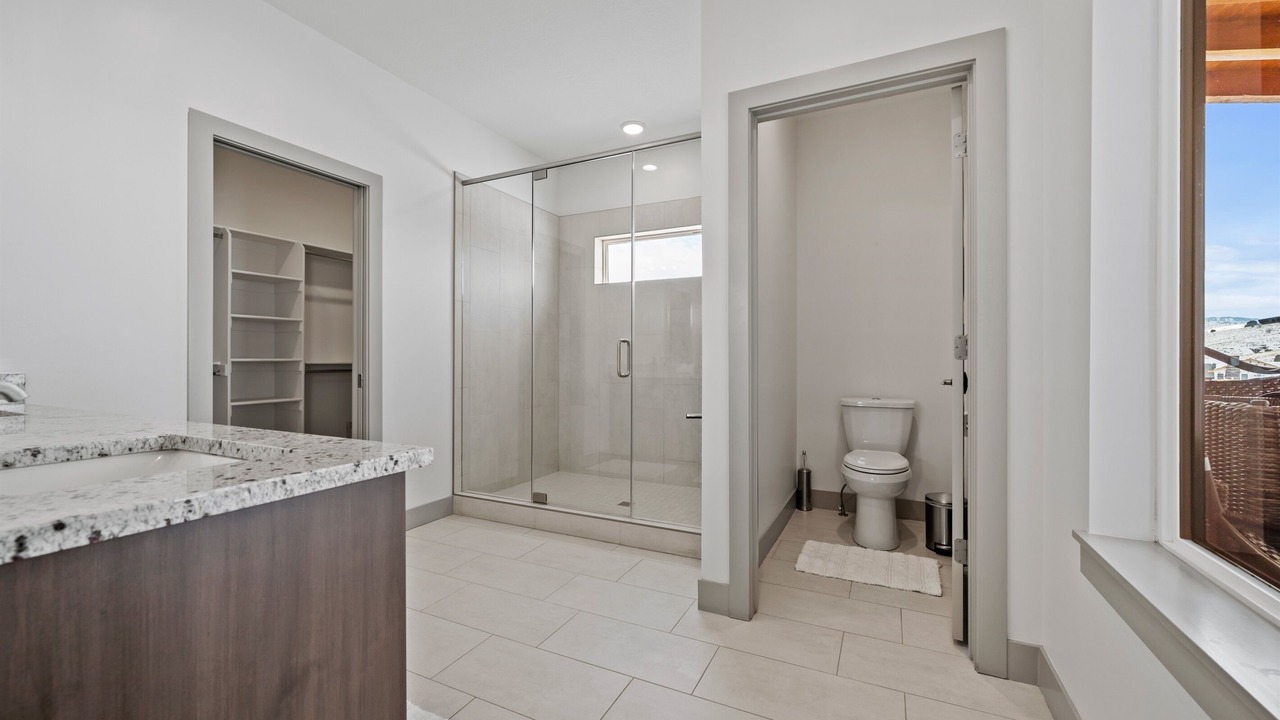 Photo of Bathroom in Eden