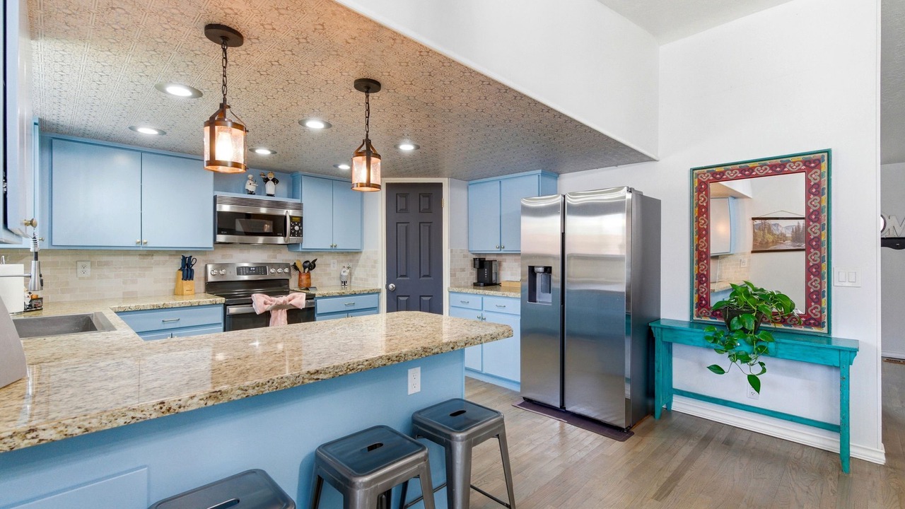 Photo of Kitchen in Sandy