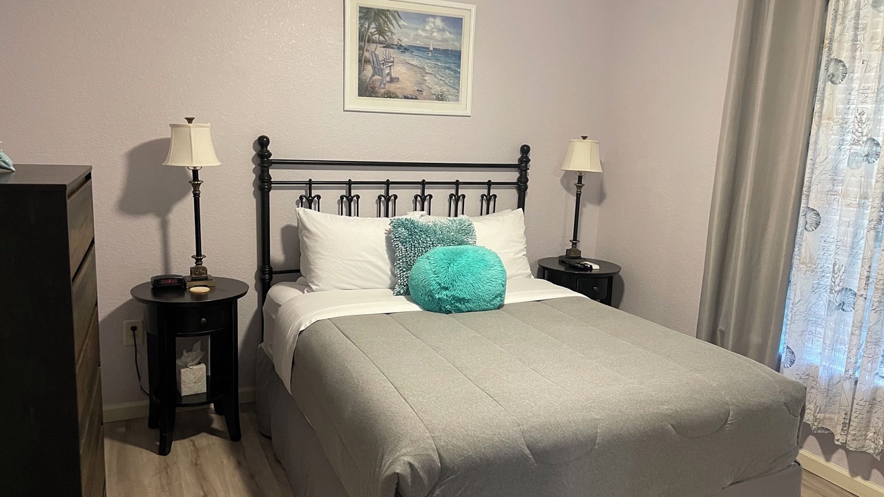 Photo of Bedroom in Regal Palms