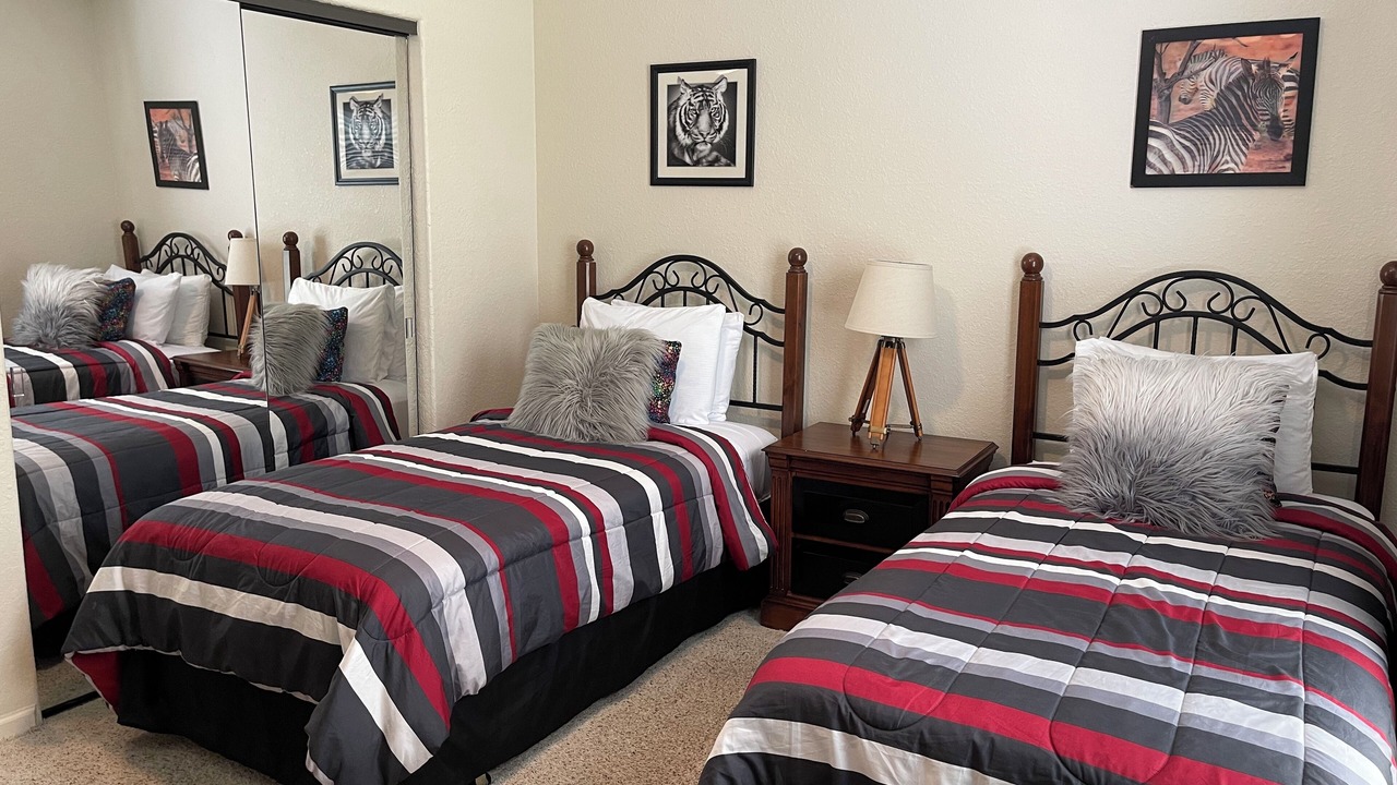 Photo of Bedroom in Regal Palms