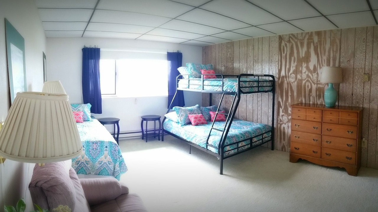 Photo of Bedroom in Kachemak