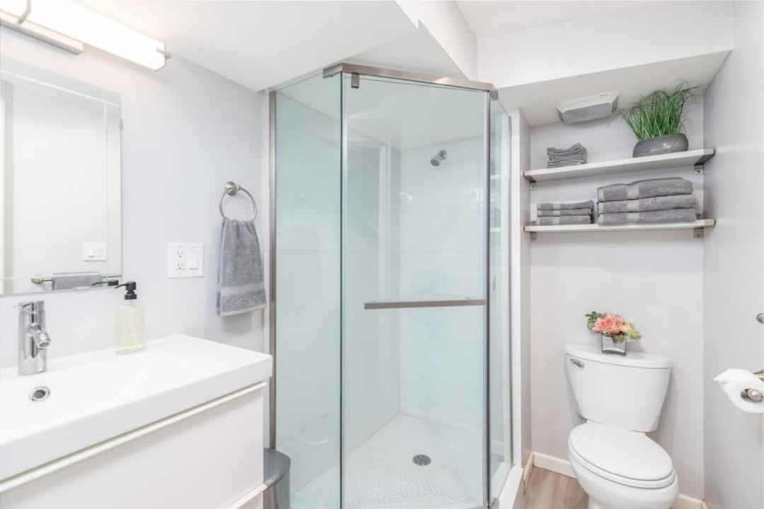 Photo of Bathroom in Lower Avenues