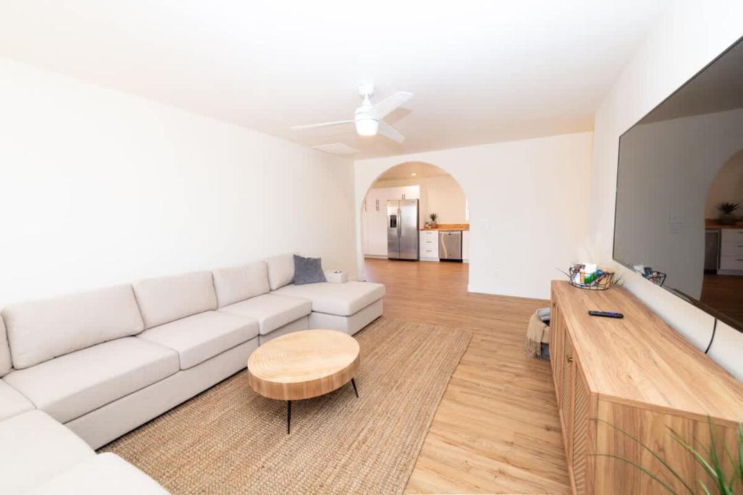 Photo of Livingroom in Page