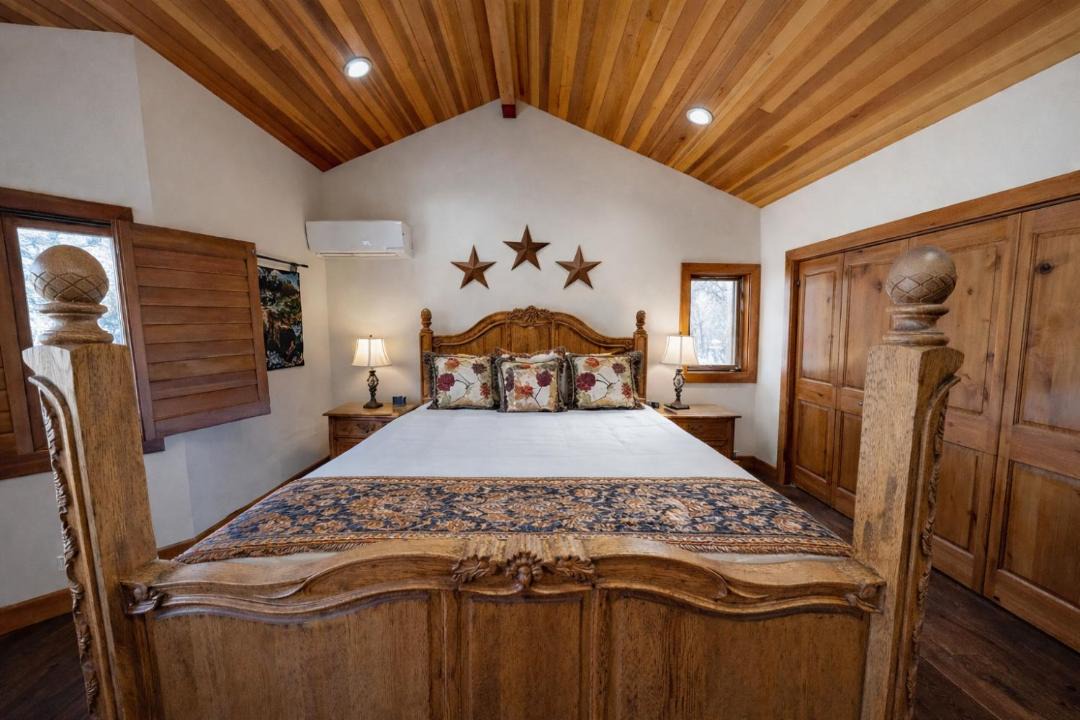 Photo of Bedroom in Deer Valley