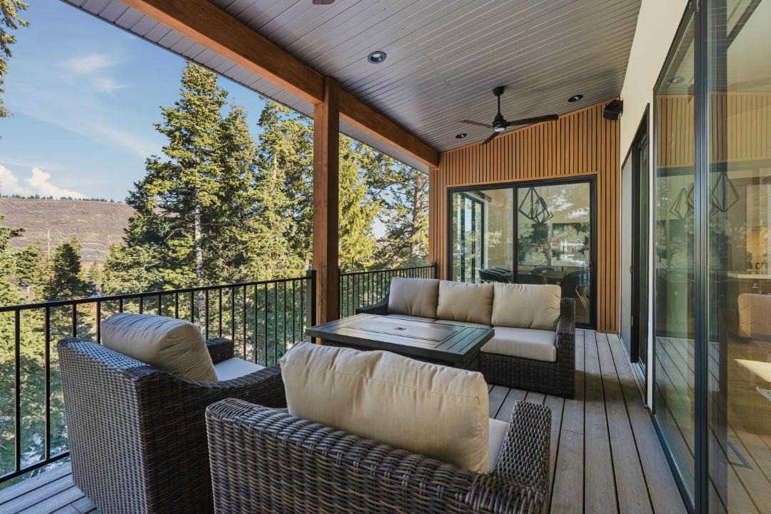 Photo of Patio Balcony in Summit Park