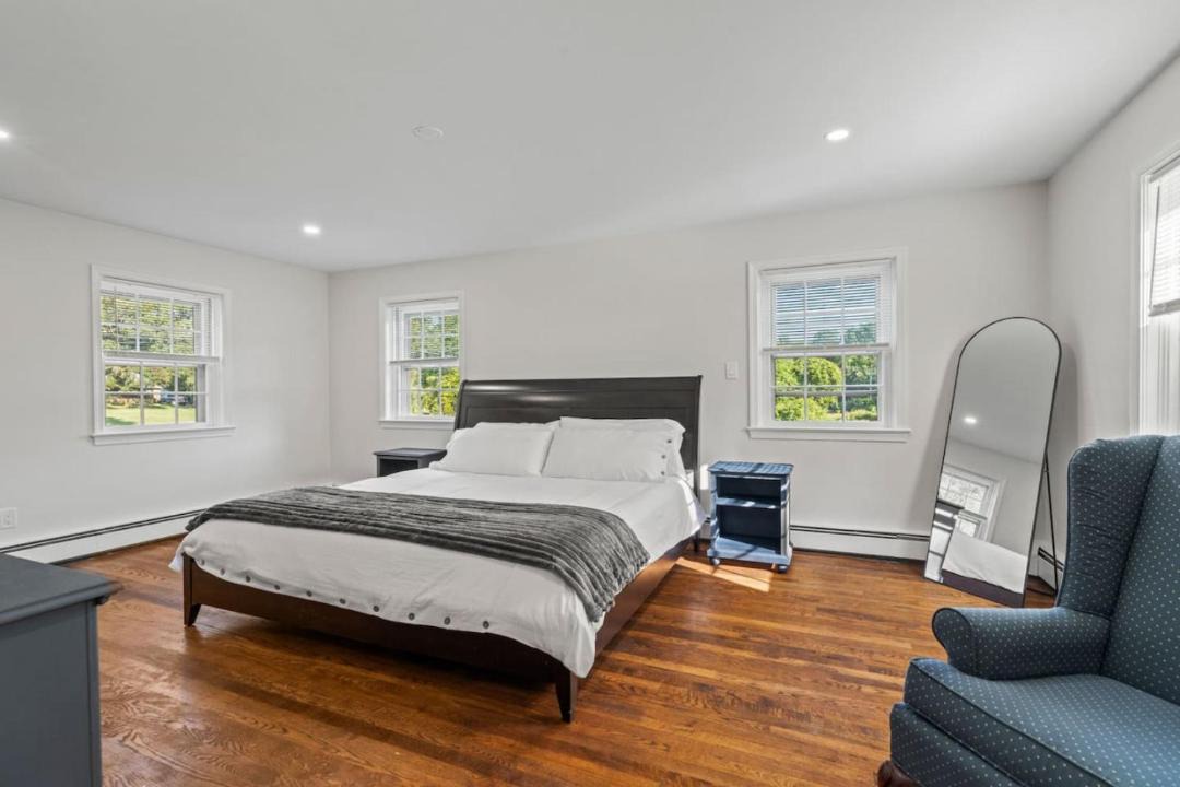 Photo of Bedroom in Newtown Square