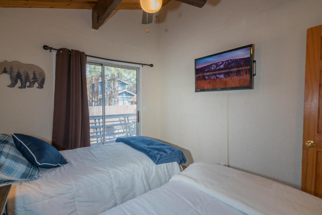 Photo of Bedroom in Big Bear City