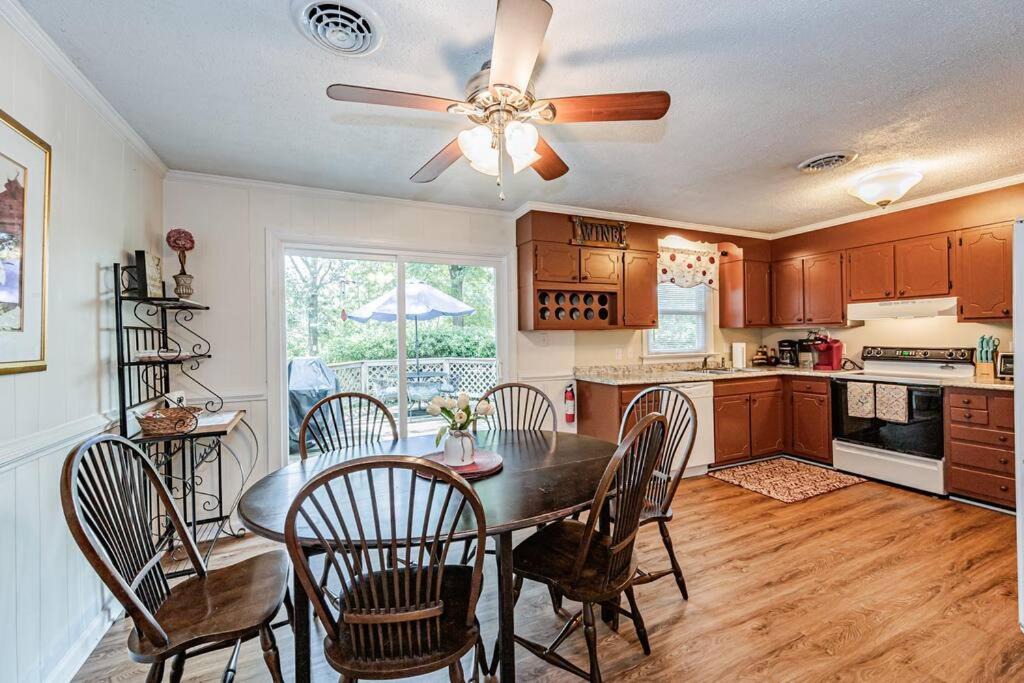 Photo of Kitchen in Quinton