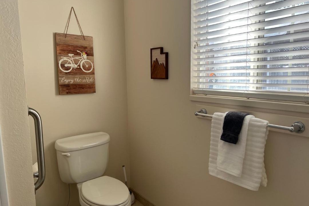 Photo of Bathroom in Highland