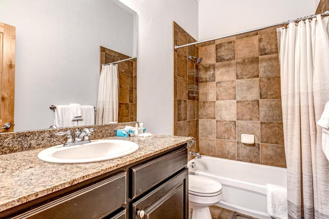 Photo of Bathroom in Bear Hollow Village