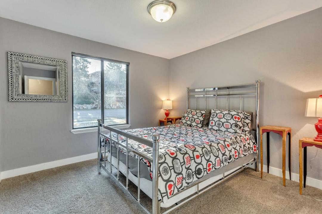 Photo of Bedroom in Cottonwood Heights