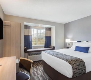 Microtel Inn 
