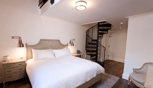 Suite, 1 King Bed (Lofted)