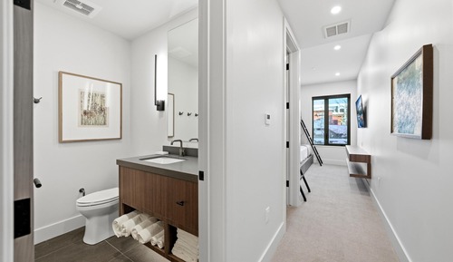 Townhome, 5 Bedrooms (Residence)