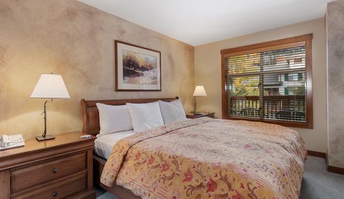 Condo, 2 Bedrooms