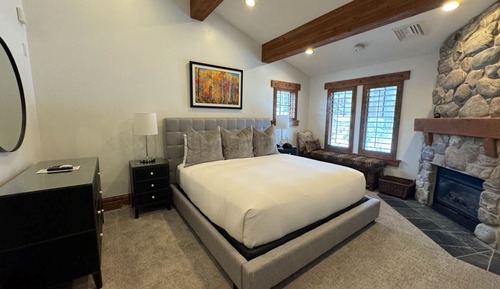 Deluxe Suite, 4 Bedrooms