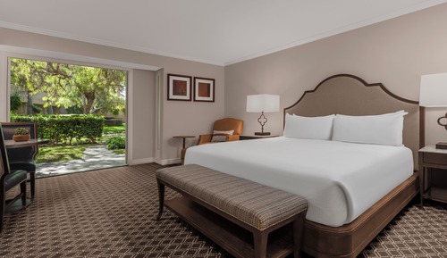 Room, 1 King Bed, Mobility Accessible (Resort view | Patio)