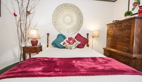 Whispering Pines Room 