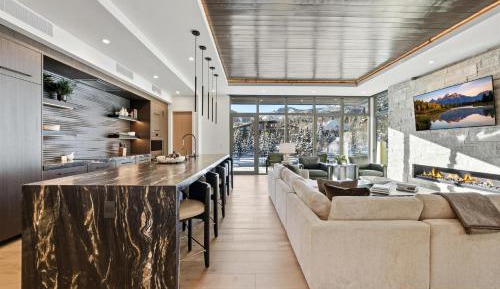 Five-Bedroom Townhome Residence
