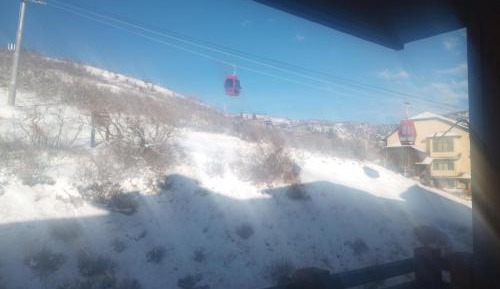 Suite with Mountain View
