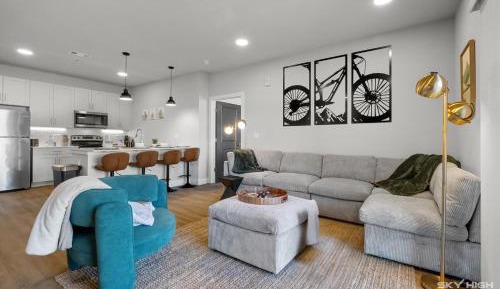 Deluxe Apartment