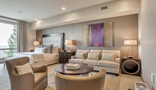 Studio Apartment