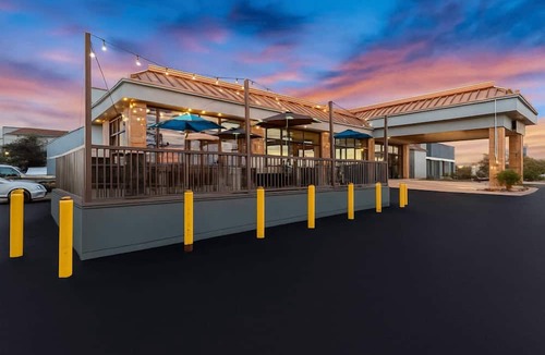 Salt Lake City Hotel | Suburban Studios Salt Lake City Airport