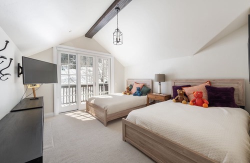 Empire Pass Cabin | Ironwood by Luxury Mountain Destinations