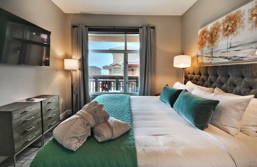 Park City Condo | Your own balcony, full kitchen in Canyons Village by RedAwning