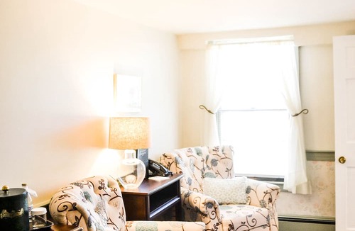 Quechee Hotel | The Quechee Inn at Marshland Farm