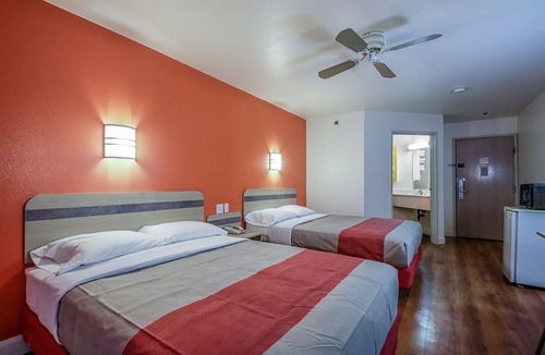 Nephi Hotel | Motel 6 Nephi, UT