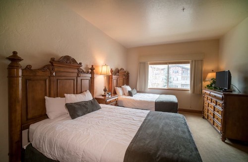 Zermatt Resort | Chateau Villas at Zermatt Resort Vacation Properties
