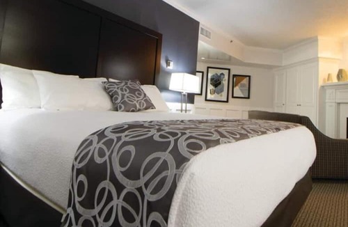 Logan Bed & Breakfast | University Inn