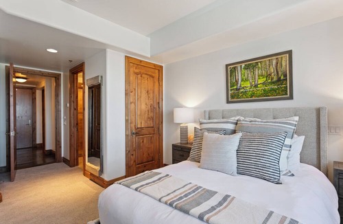 Empire Pass Condo | Grand Lodge - 5 Bedroom Condo Penthouse #505 - Ski-in/ski-out by Deer Valley Resort