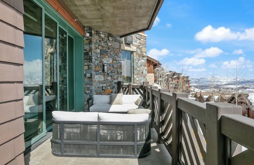 Empire Pass Condo | The Residences at The Tower - 3 Bedroom Condo Deluxe #6 by Deer Valley Resort