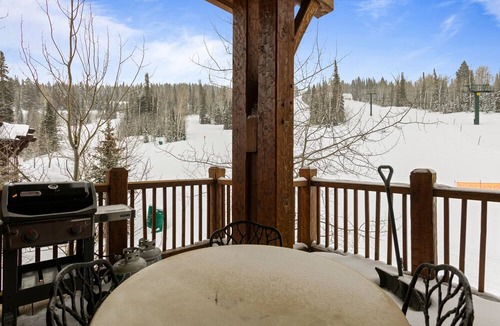 Empire Pass Condo | Grand Lodge - Four Bedroom Condo #405 - Ski-in/ski-out by Deer Valley Resort